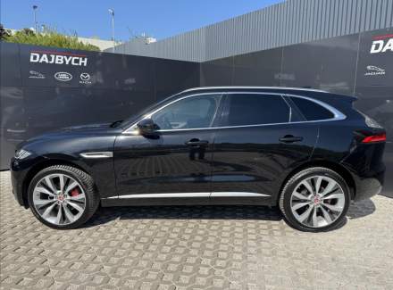 Jaguar - F-Pace