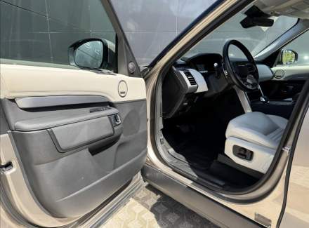 Land Rover - Discovery