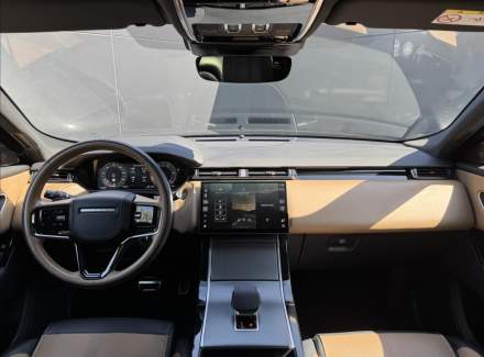 Land Rover - Range Rover Velar