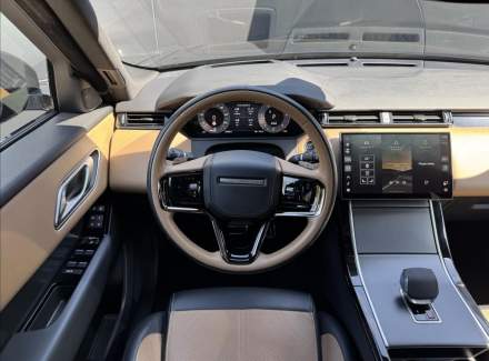 Land Rover - Range Rover Velar