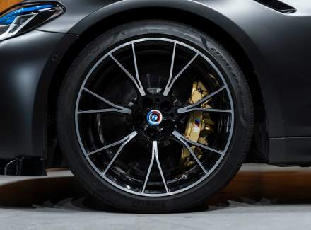 BMW - M5