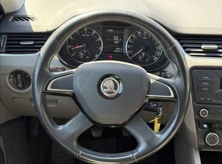Škoda - Octavia