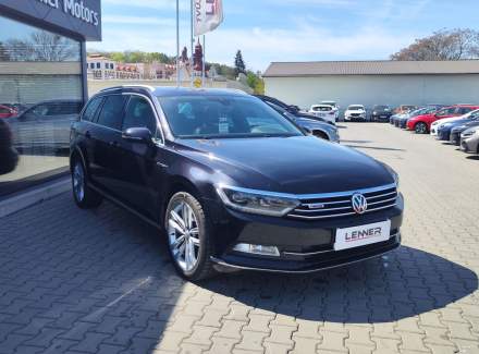 Volkswagen - Passat