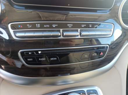 Mercedes-Benz - V-class