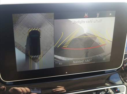 Mercedes-Benz - V-class