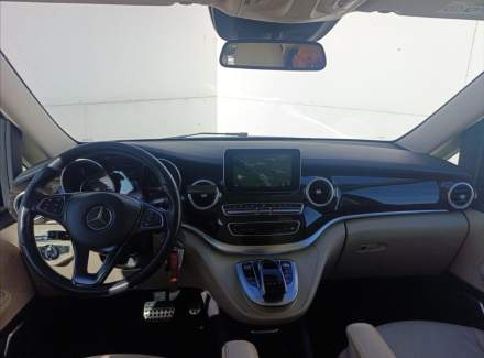 Mercedes-Benz - V-class