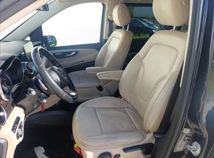 Mercedes-Benz - V-class