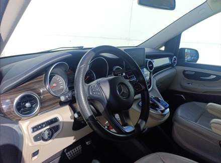 Mercedes-Benz - V-class