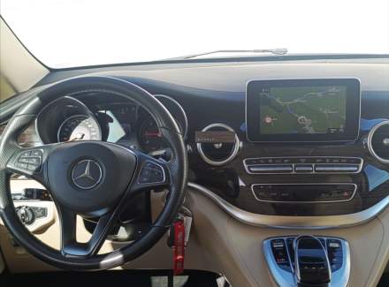 Mercedes-Benz - V-class