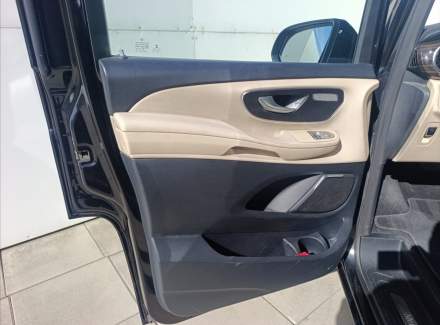 Mercedes-Benz - V-class