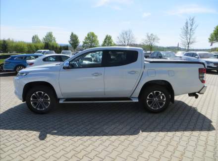 Mitsubishi - L 200
