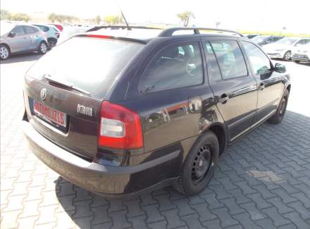 Škoda - Octavia