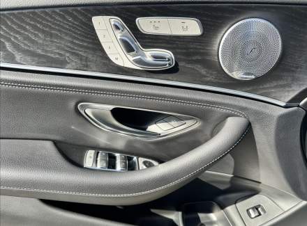 Mercedes-Benz - E-class