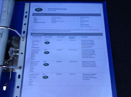 Land Rover - Range Rover Velar