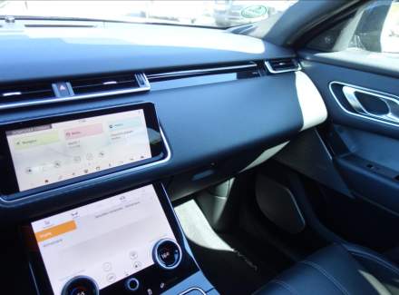 Land Rover - Range Rover Velar