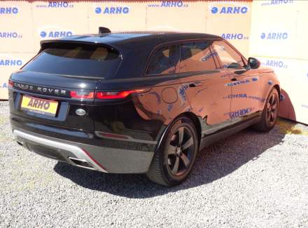 Land Rover - Range Rover Velar