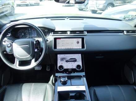Land Rover - Range Rover Velar