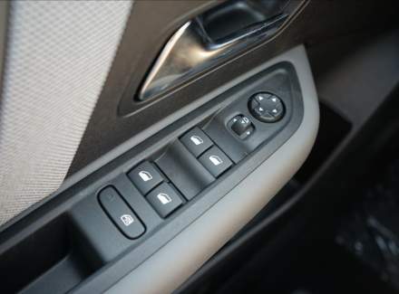 Citroën - C4