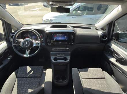 Mercedes-Benz - Vito