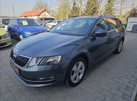 Škoda - Octavia