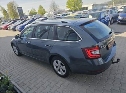Škoda - Octavia