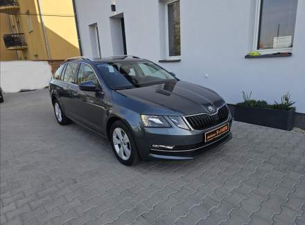 Škoda - Octavia