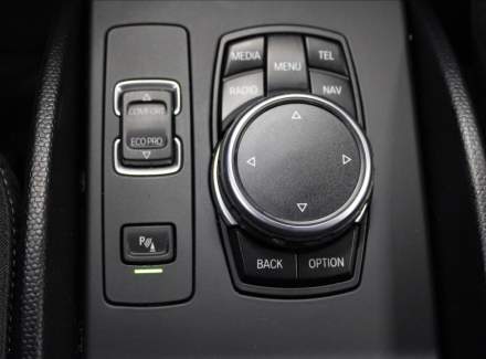 BMW - i3