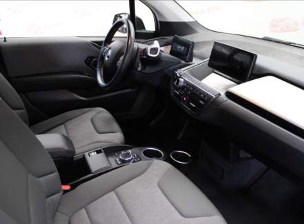 BMW - i3