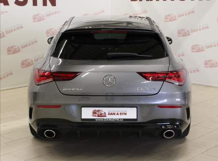 Mercedes-Benz - CLA