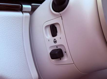 Mercedes-Benz - S-class