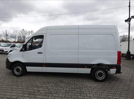 Mercedes-Benz - Sprinter