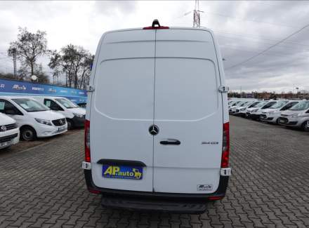 Mercedes-Benz - Sprinter