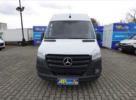 Mercedes-Benz - Sprinter