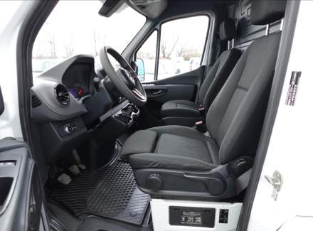 Mercedes-Benz - Sprinter