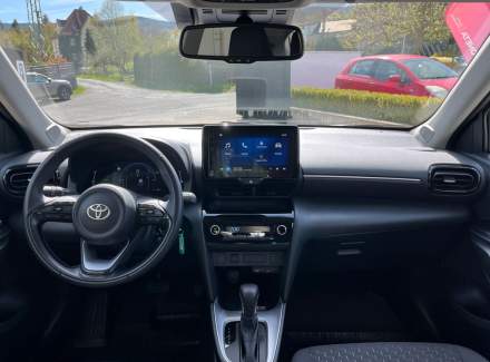 Toyota - Yaris Cross