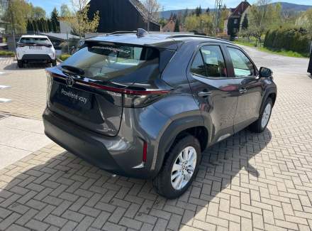 Toyota - Yaris Cross