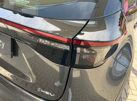 Toyota - Yaris Cross