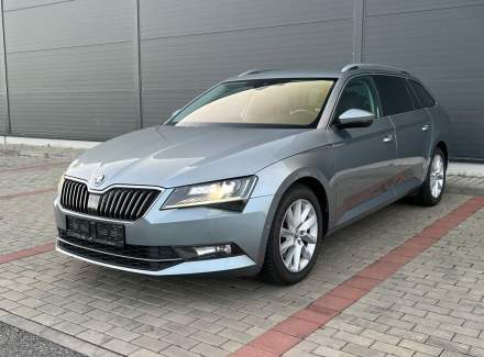 Škoda - Superb