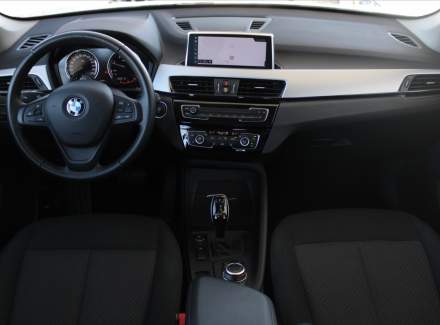 BMW - X1