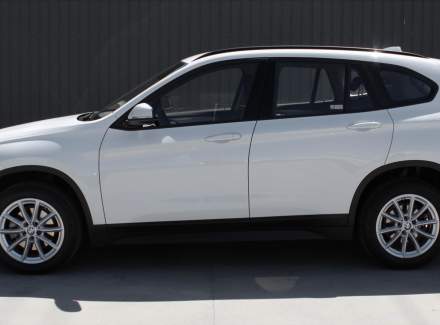 BMW - X1