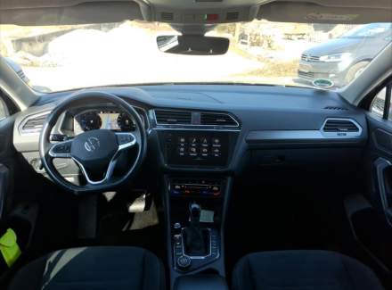 Volkswagen - Tiguan