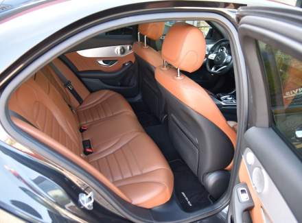 Mercedes-Benz - C-class