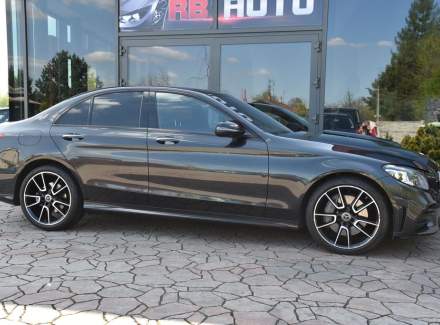Mercedes-Benz - C-class