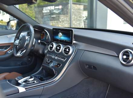 Mercedes-Benz - C-class