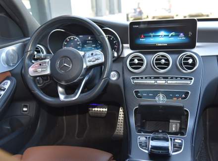 Mercedes-Benz - C-class