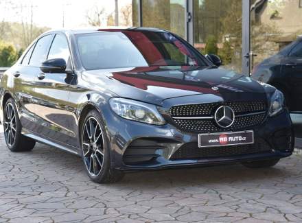 Mercedes-Benz - C-class