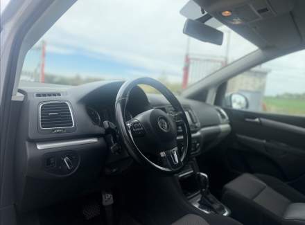 Volkswagen - Sharan