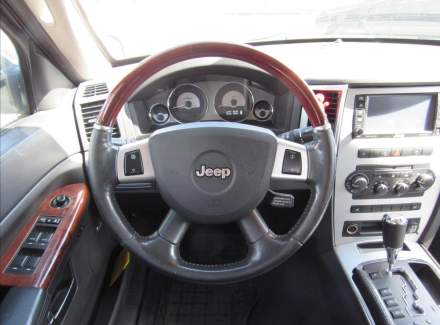 Jeep - Grand Cherokee