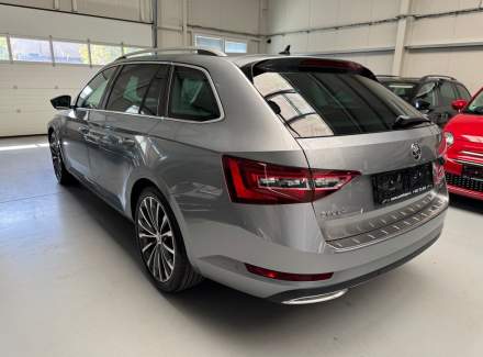 Škoda - Superb