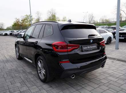 BMW - X3